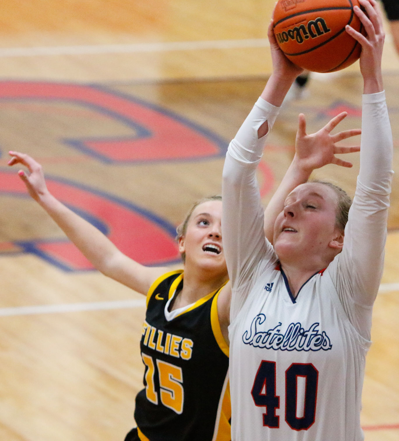 Girls PCC tournament final - Kouts vs. South Central